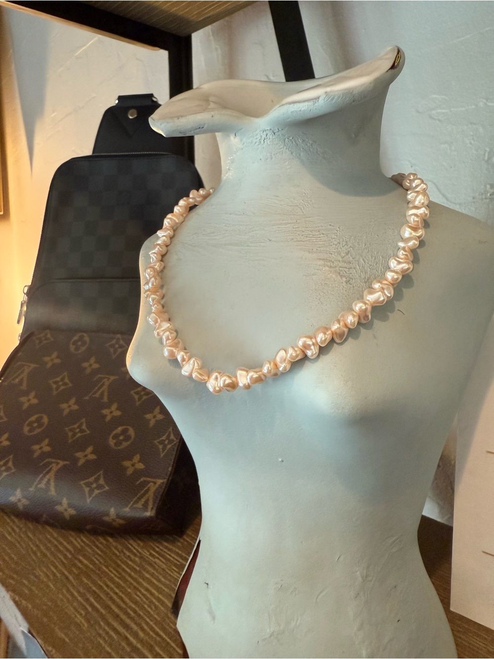 Freshwater Pearl Necklace in Light Pink - Unbranded